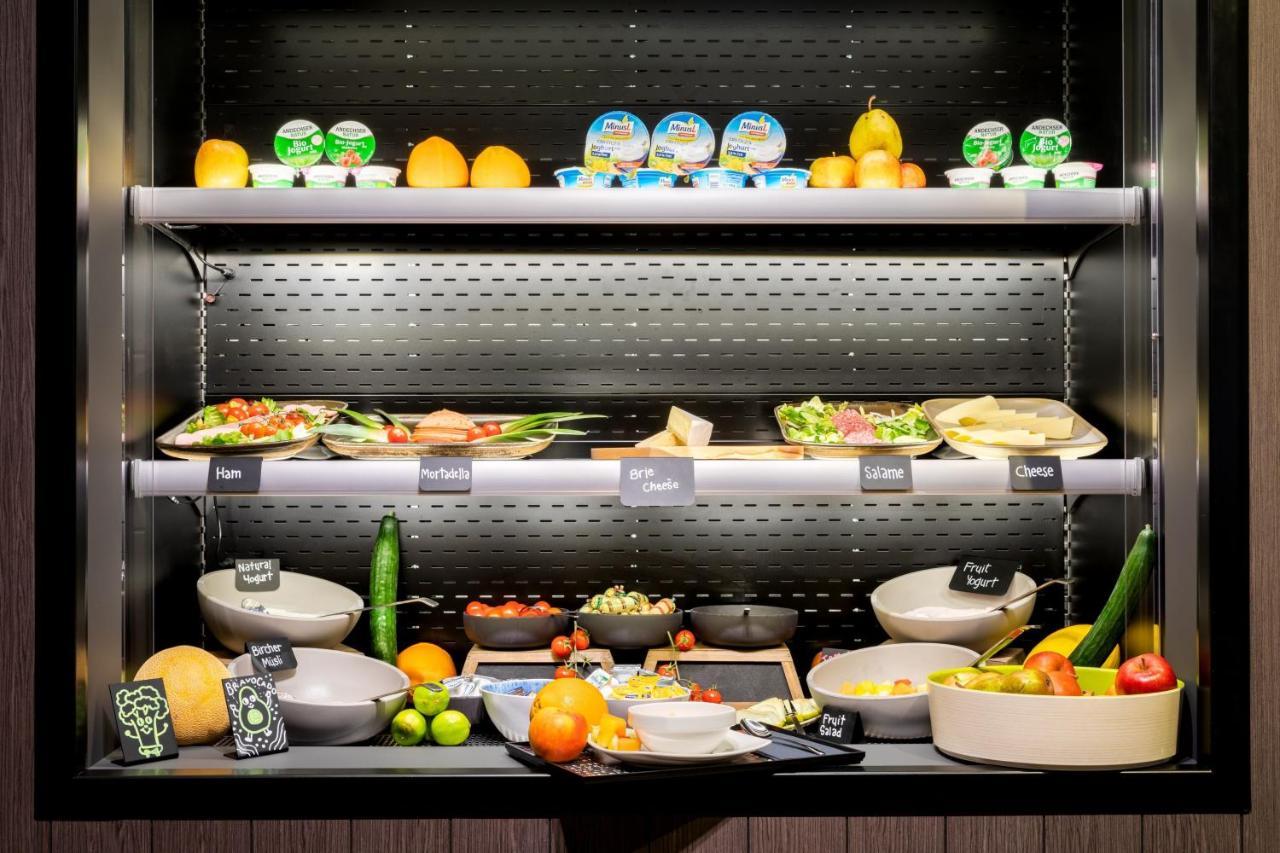 Moxy Dortmund City Екстер'єр фото