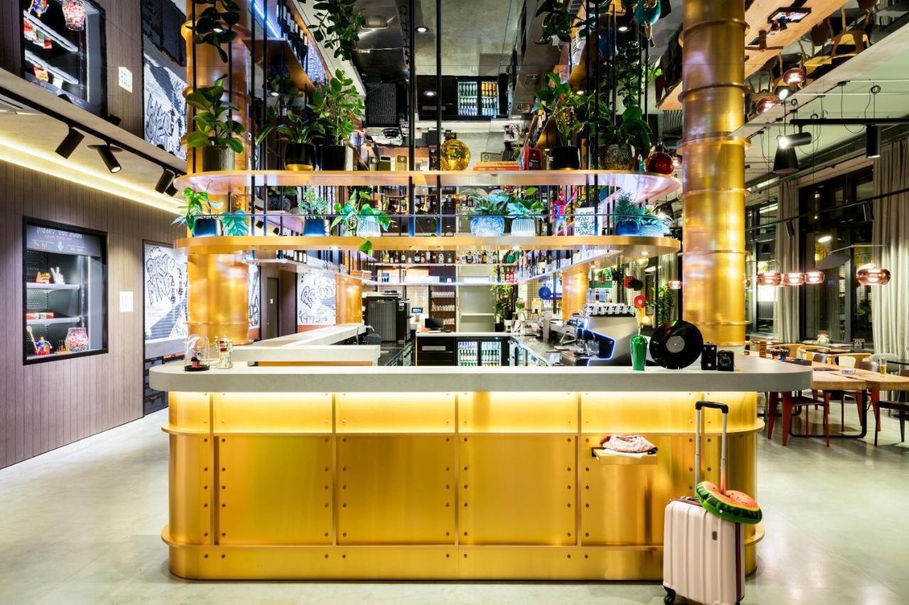 Moxy Dortmund City Екстер'єр фото